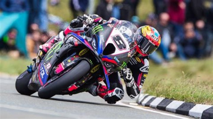 Mastering Customer Service: A Comprehensive Guide to Exceptional Customer Care