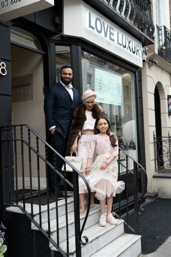 Adam Emily Abraham Net Worth: A Comprehensive Guide to His Wealth and Achievements