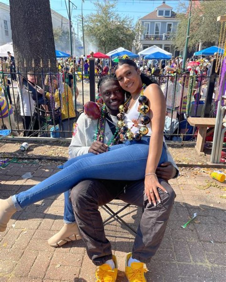 AJ Brown Girlfriend: Everything You Need to Know About His Relationship