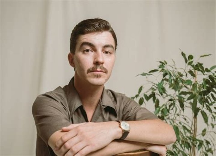 The Enchanting Alexis Evans: A Hollywood Starlet on the Rise