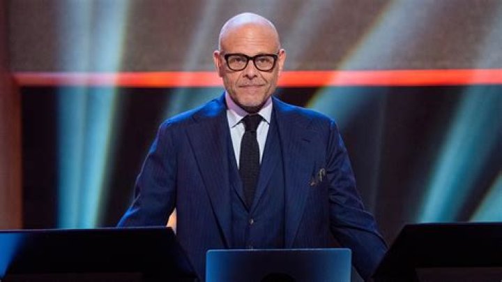 Alton Brown Net Worth: A Comprehensive Look at the Culinary Icon's Wealth and Career