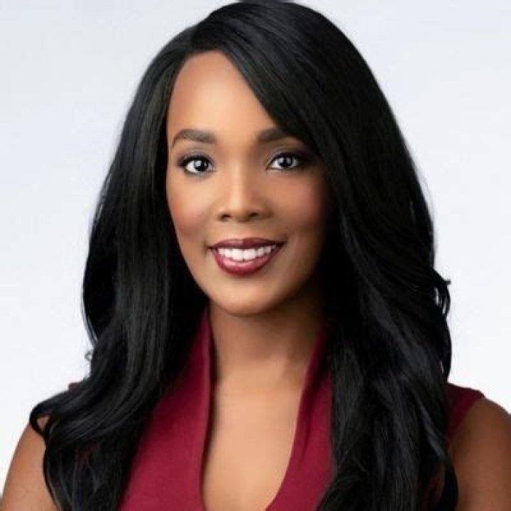 Ameshia Cross Wikipedia: Comprehensive Biography and Insights