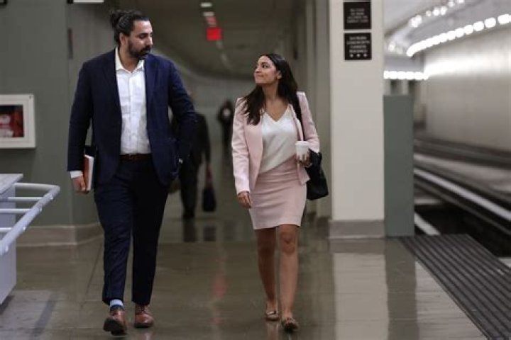 AOC's Net Worth: A Comprehensive Look at Alexandria Ocasio-Cortez's Financial Standing