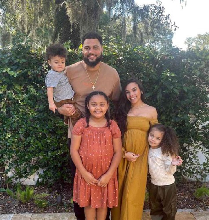 Ashli Dotson: The Rising Star in the Entertainment Industry