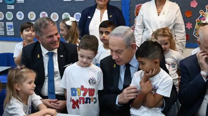 Avner Netanyahu's Education: Pathway to Knowledge