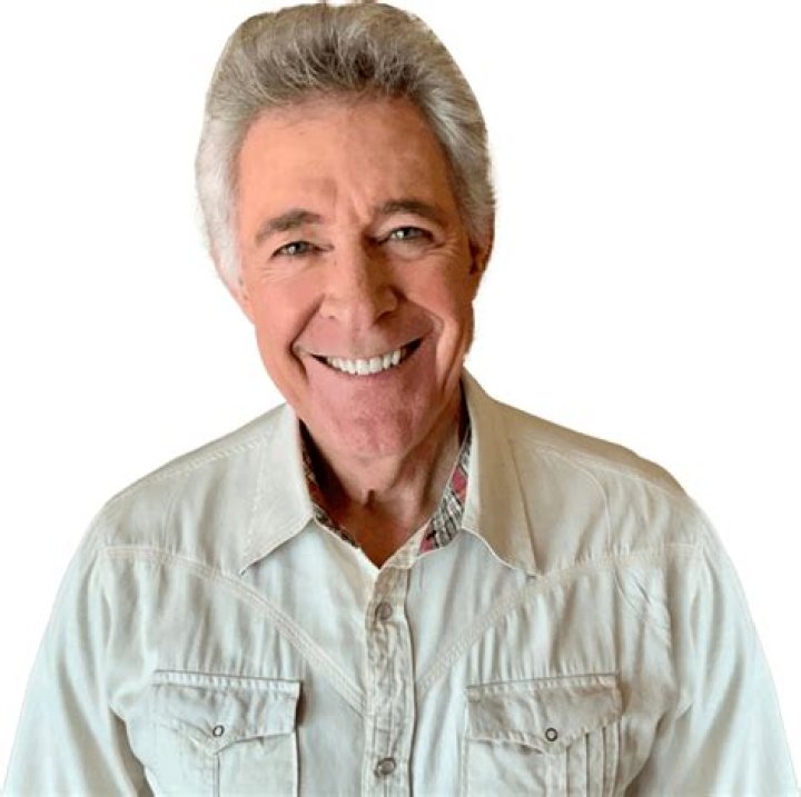 Barry Williams Age: Discovering the Life and Legacy of a Television Icon