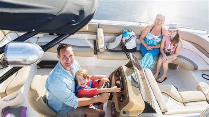 Best Mako Boats for Families: A Comprehensive Guide to Choosing the Perfect Family-Friendly Vessel