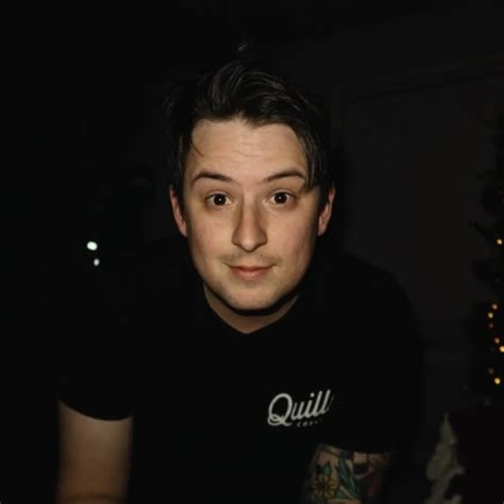 Carly Simpkins Wikipedia: A Comprehensive Guide to Her Life, Career, and Achievements