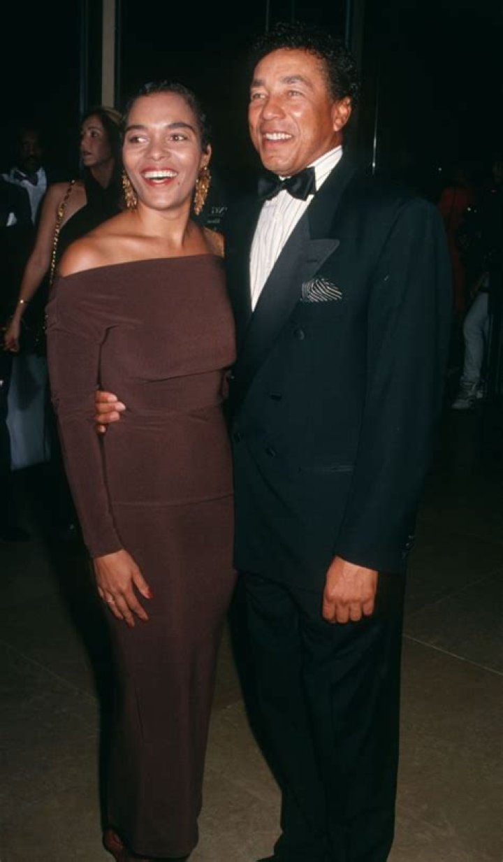 Claudette Rogers Robinson: The Unsung Heroine of Motown's Golden Era