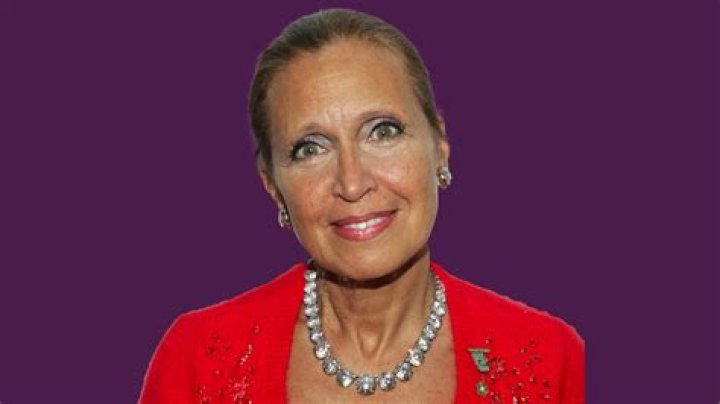 Danielle Steel Net Worth: Exploring the Wealth of a Literary Icon
