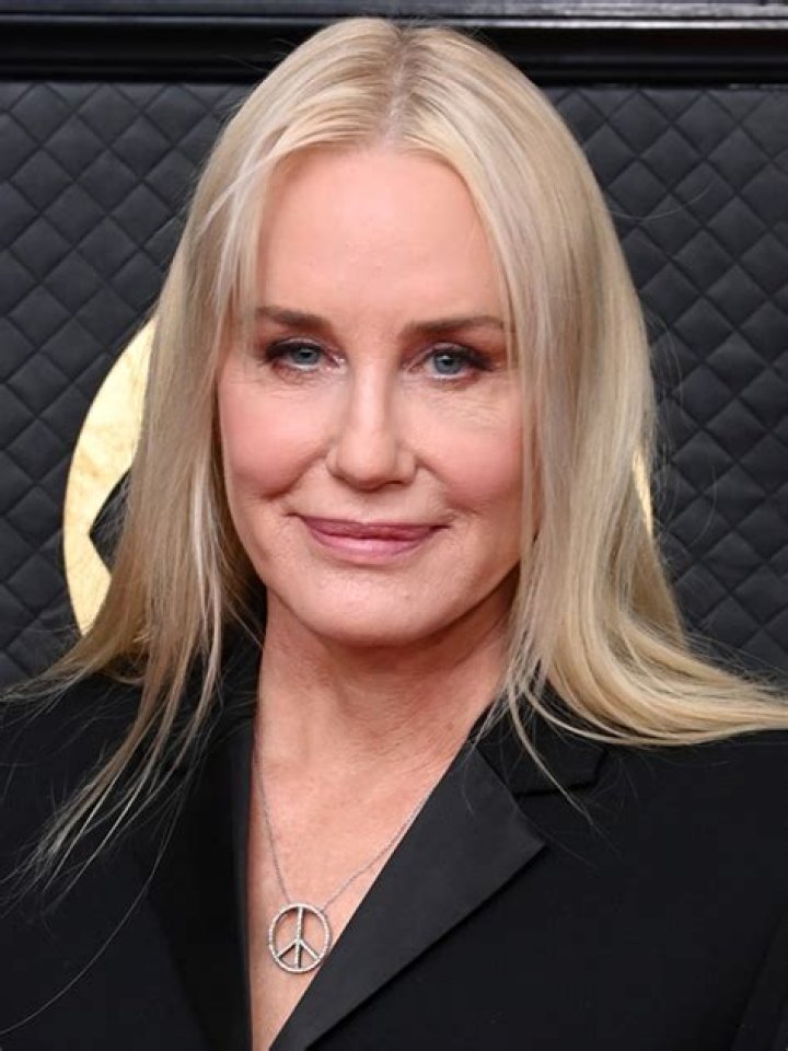 Daryl Hannah: A Comprehensive Look at Her Life, Career, and Legacy