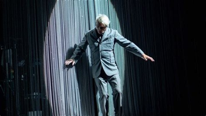 David Byrne Net Worth 2024: An Insightful Exploration into the Wealth of a Music Icon