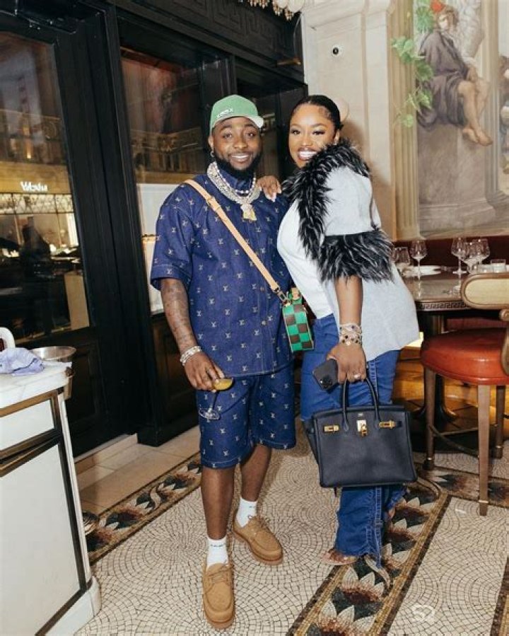 Davido's Height: Unveiling the Truth Behind the Afrobeats Star's Stature