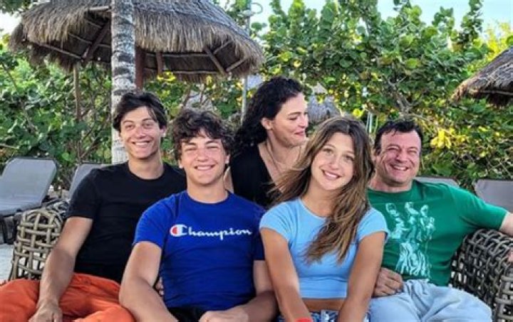 The Wonders of Fatherhood: Devon Larratt's Journey with His Children