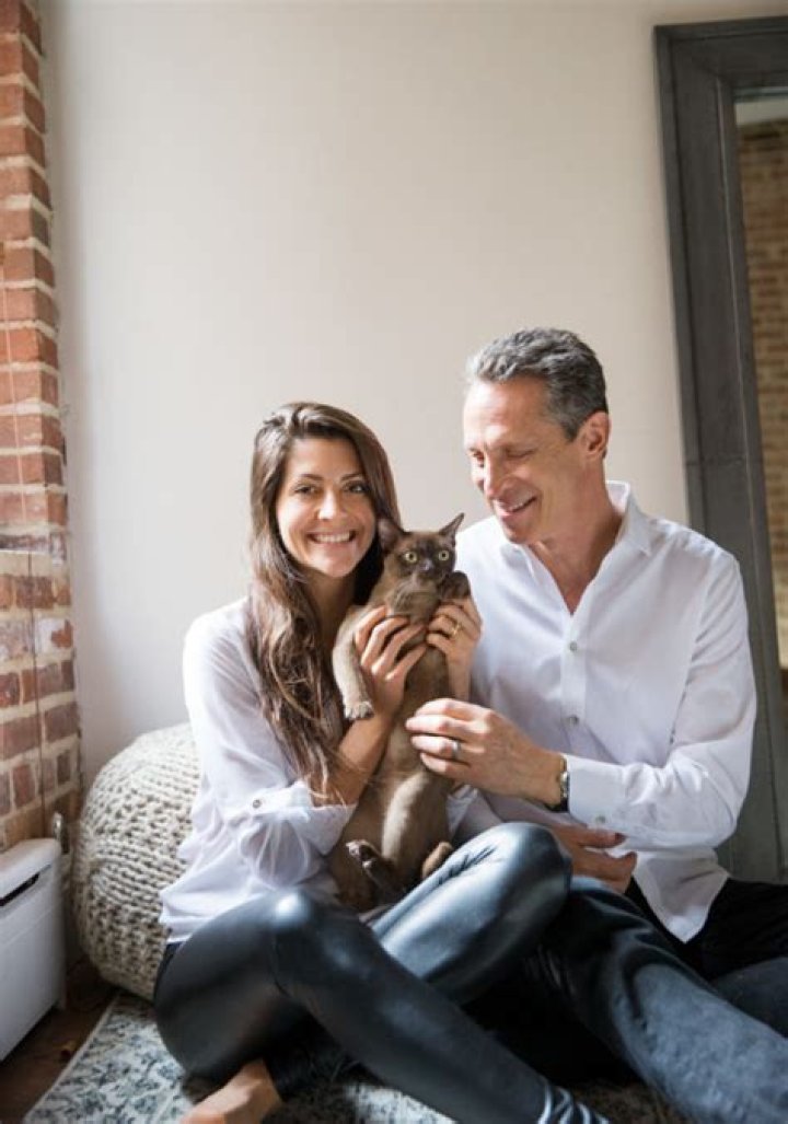 Dr. Mark Hyman's Former Spouse: Unveiling His First Marriage