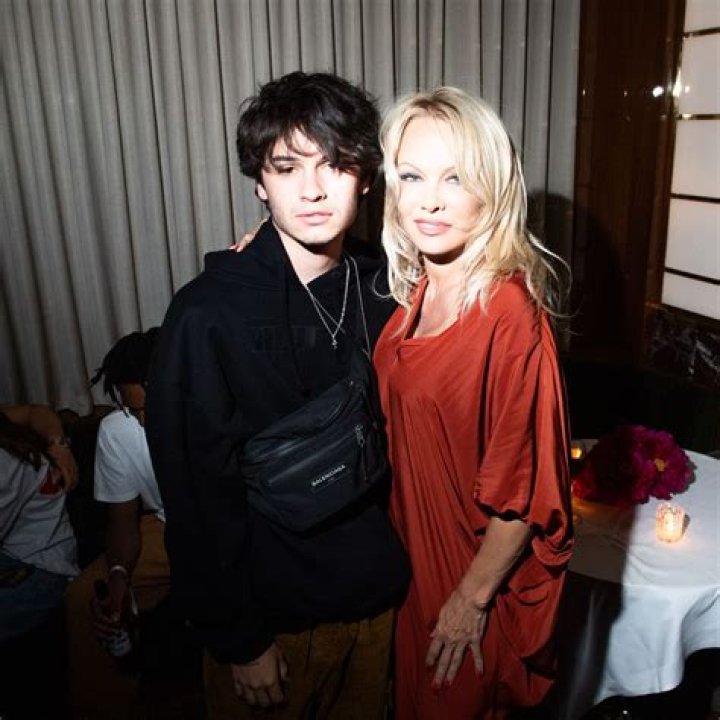 Dylan Jagger Lee Net Worth: A Comprehensive Guide to His Wealth and Career