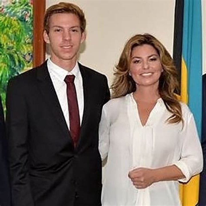 Eja Lange: The Rising Star of Indonesian Entertainment