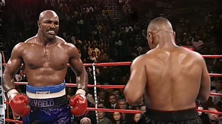 Evander Holyfield's Staggering Net Worth: A Peak into His Past Riches