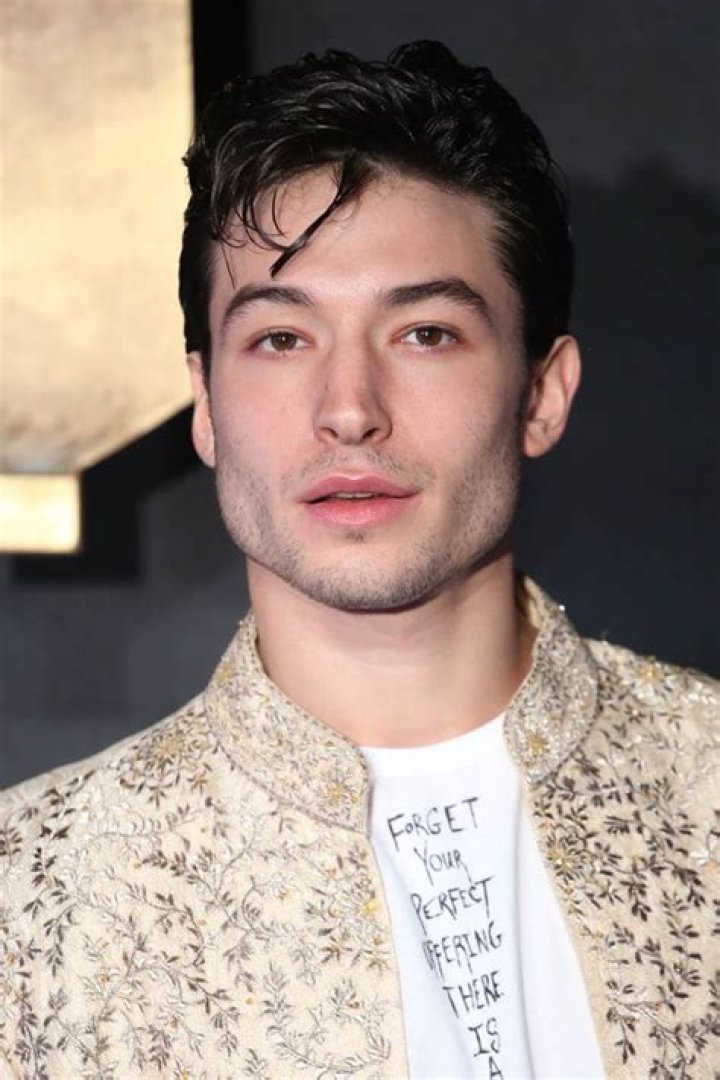 Ezra Miller's Jawline: The Fascination Behind the Chiseled Look