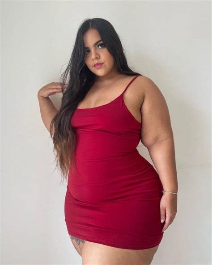 Gracie Bon OnlyFans: Unveiling the Controversy, Creativity, and Impact