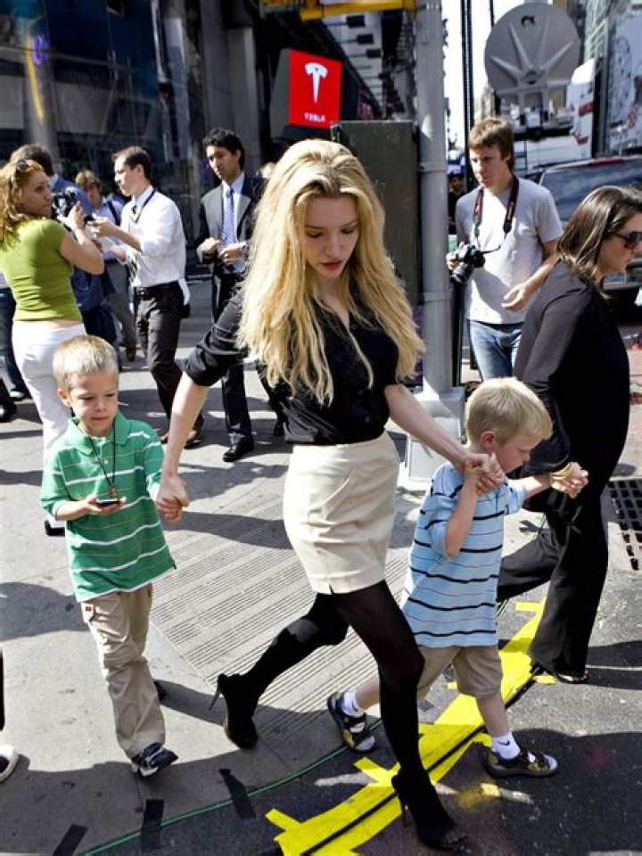 Griffin and Vivian Musk: Exploring the Lives of Elon Musk's Children