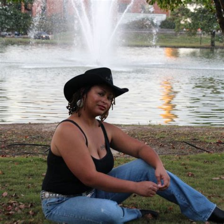 Hadeer Abdelrazik Video Original: Unveiling the Truth Behind the Viral Sensation