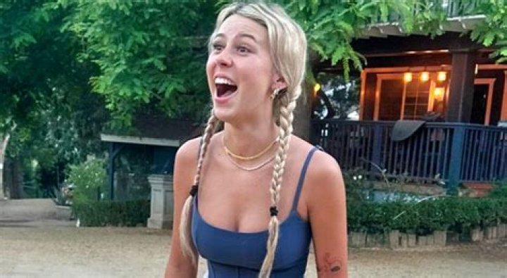 Hailey Welch OnlyFans: The Ultimate Guide to Her Rise and Influence