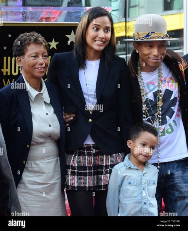 Helen Lasichanh: The Woman Behind the Iconic Motherhood Journey