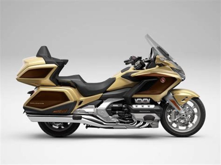 Honda Goldwing: The Ultimate Touring Motorcycle for Comfort and Performance