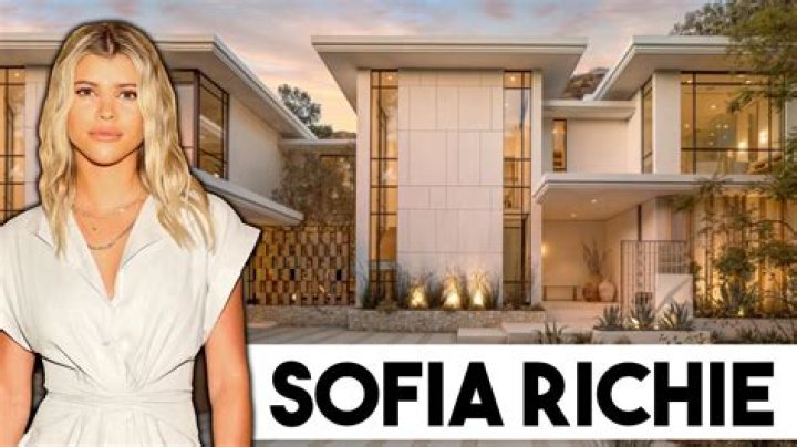 How Much is Sofia Richie Worth? A Comprehensive Look at Her Net Worth and Career