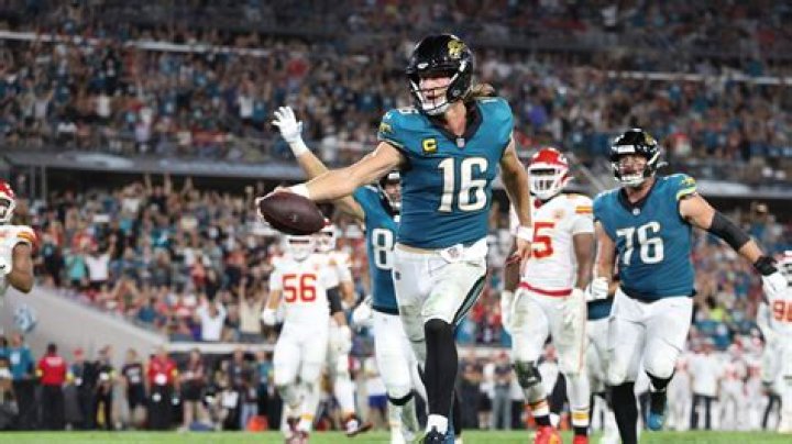 How Much is Trevor Bauer Worth? Unveiling the Net Worth of MLB's Controversial Star