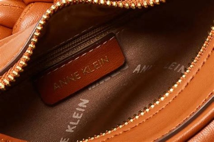 Is Anne Klein a Luxury Brand? Exploring the Legacy and Status of a Fashion Icon