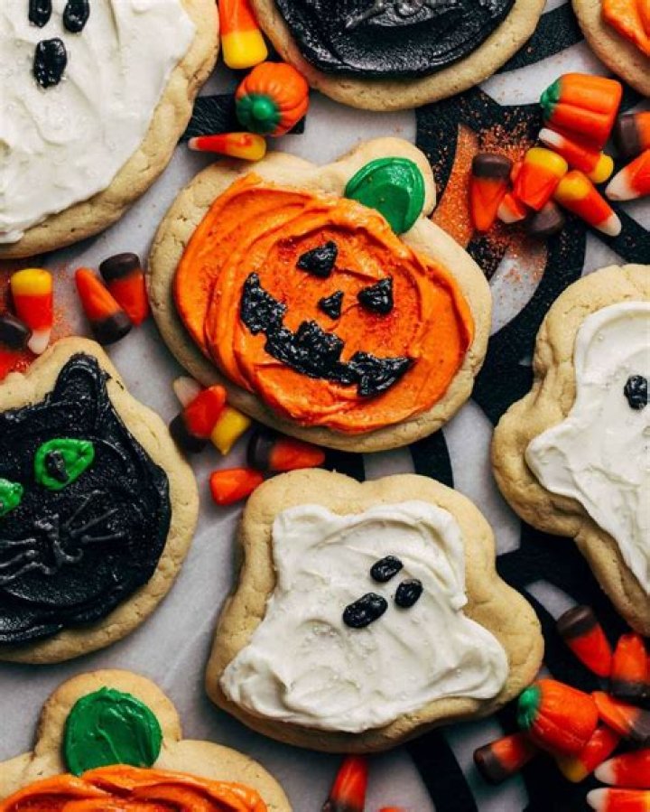 Which Brand's Halloween Cookies Have the Best Flavor?