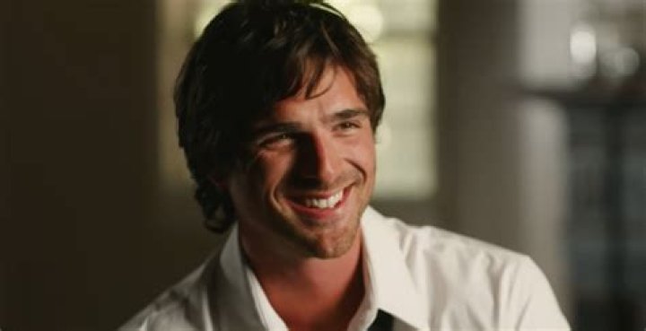 Jacob Elordi Height: A Comprehensive Guide to His Stature and Impact on Pop Culture