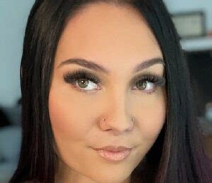 Jadynn Stone Biography: The Rising Star Making Waves in the Entertainment Industry