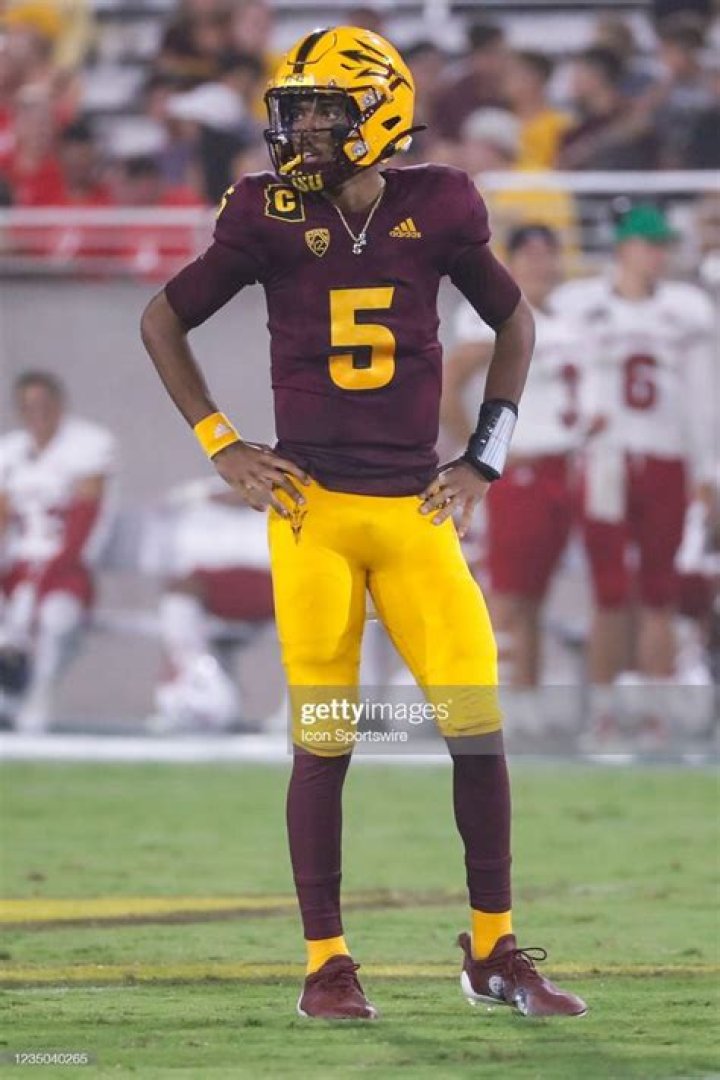 Jayden Daniels High School: A Journey Through His Academic Years