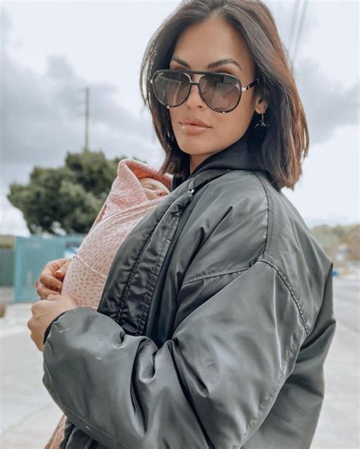 Jesiree Dizon: The Rising Star of Filipino Entertainment