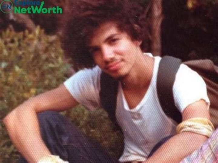 Joel Smollett Net Worth: Unveiling the Wealth of a Talented Actor and Entrepreneur