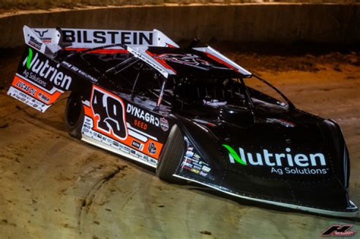 Jonathan Davenport Racing: The Rise of a Dirt Track Legend