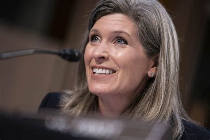 Joni Ernst Net Worth: A Comprehensive Look at Her Wealth and Career