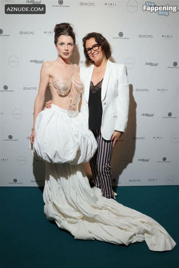 Julia Fox Fashion: A Deep Dive into the Style of a Rising Star