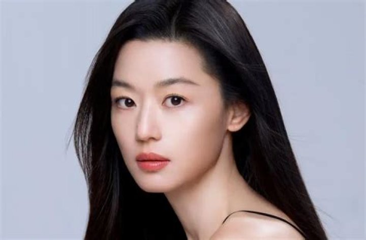 Jun Ji-Hyun: The Radiant Star of South Korean Cinema