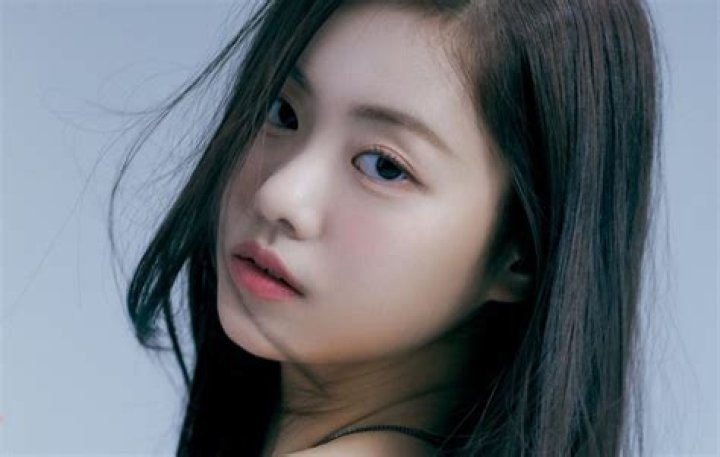 Discovering Kim Ga-Ram: The Rising K-Pop Star Taking the World by Storm