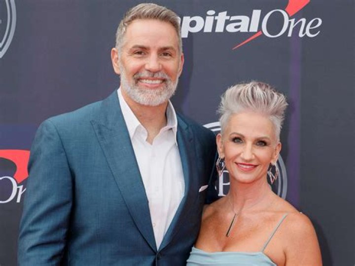 Top 10 Facts about Kurt Warner's Wife That Will Surprise You