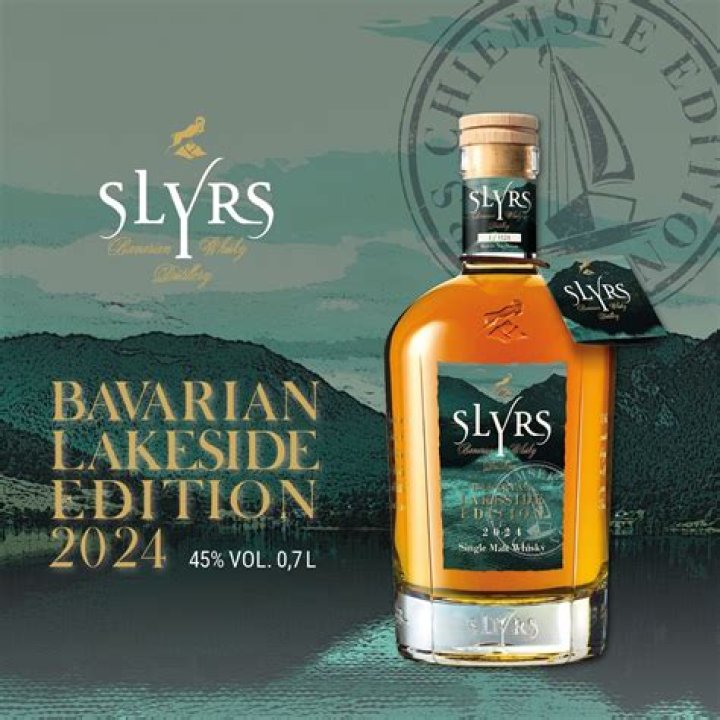 Lakeside Edition: Discover the Tranquil Beauty of Lakeside Living