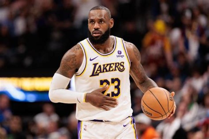 LeBron James Age: A Comprehensive Look at the NBA Legend's Career and Life