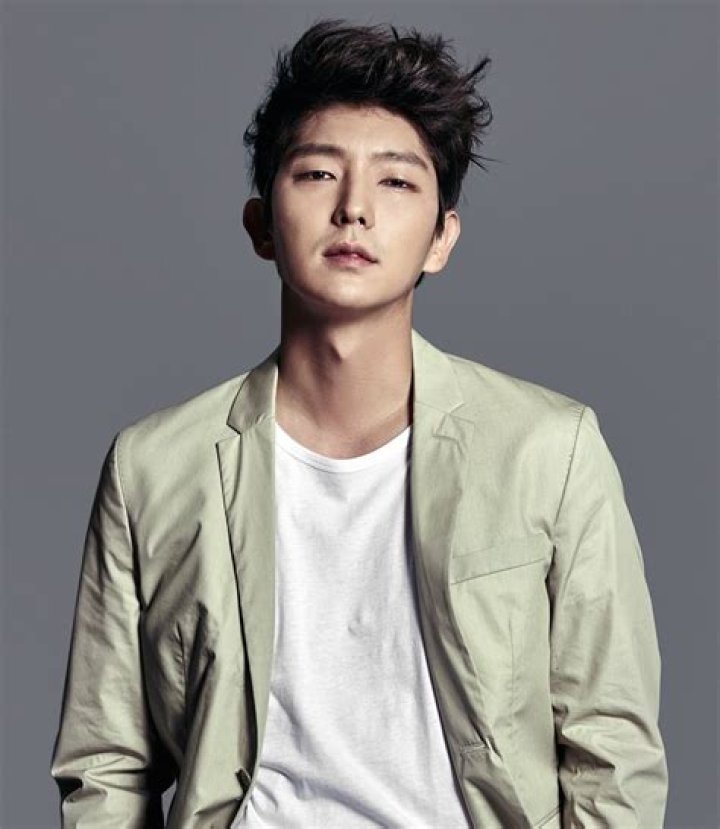 Unveiling the Life and Career of Lee Joon Gi: The Multifaceted Star of South Korea