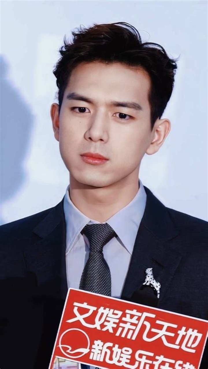 Exploring Li Xian's Relationships: A Deep Dive into His Personal Life