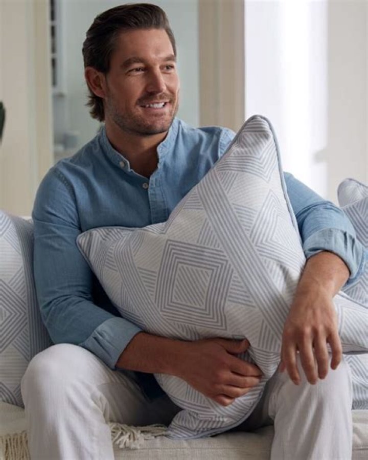 Martha Foster Conover: A Comprehensive Biography and Insight into Her Life