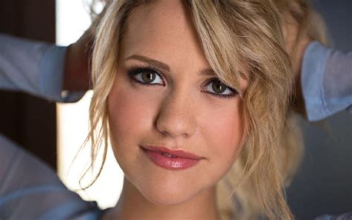 Mia Malkova: A Comprehensive Look at the Life and Career of an Adult Film Star